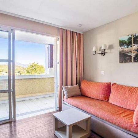 Superbe Appartement Village Cap Esterel 4P Climatise Сен-Рафаель Екстер'єр фото